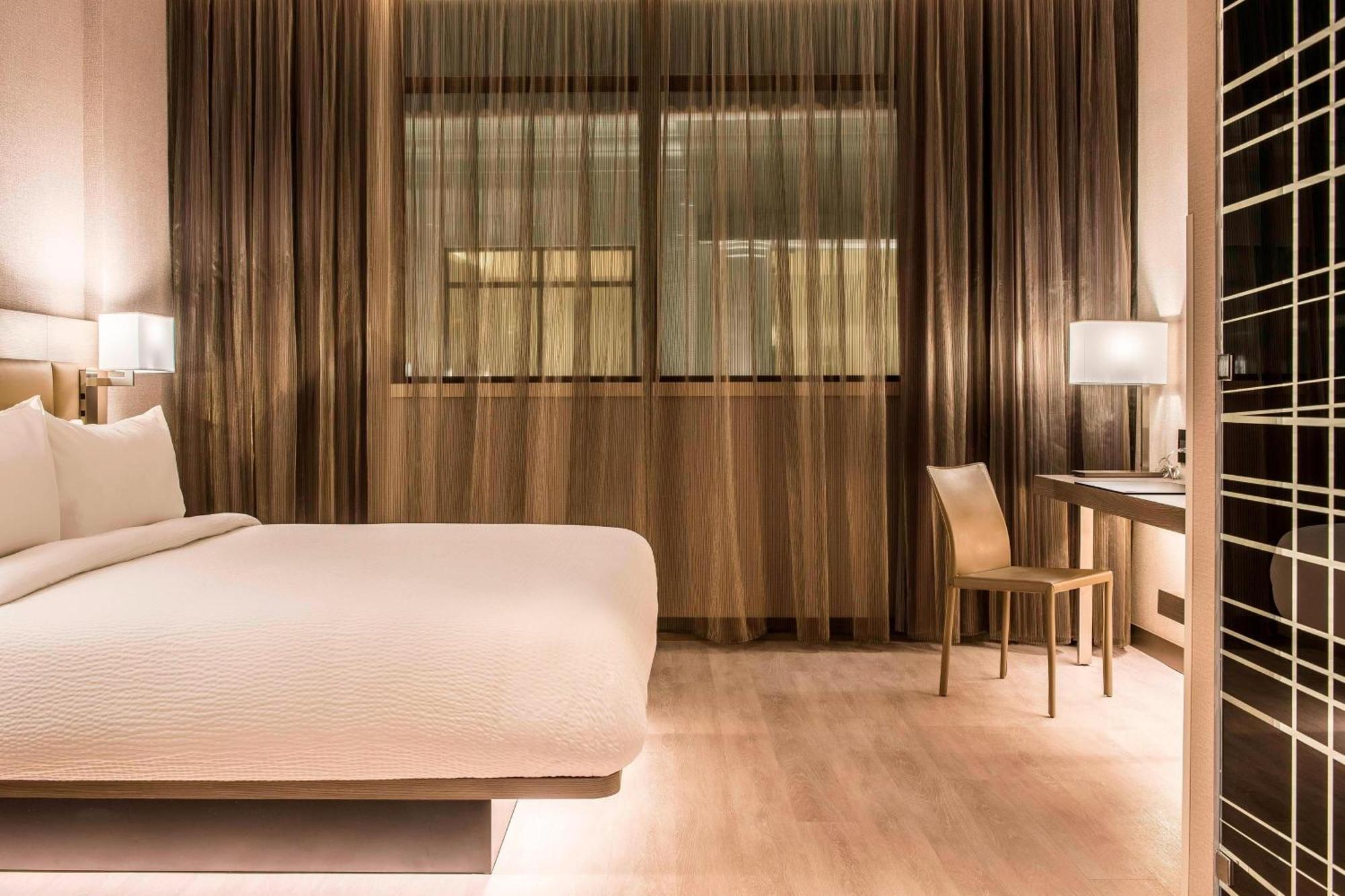 Ac Hotels By Marriott Guatemala City Exterior photo