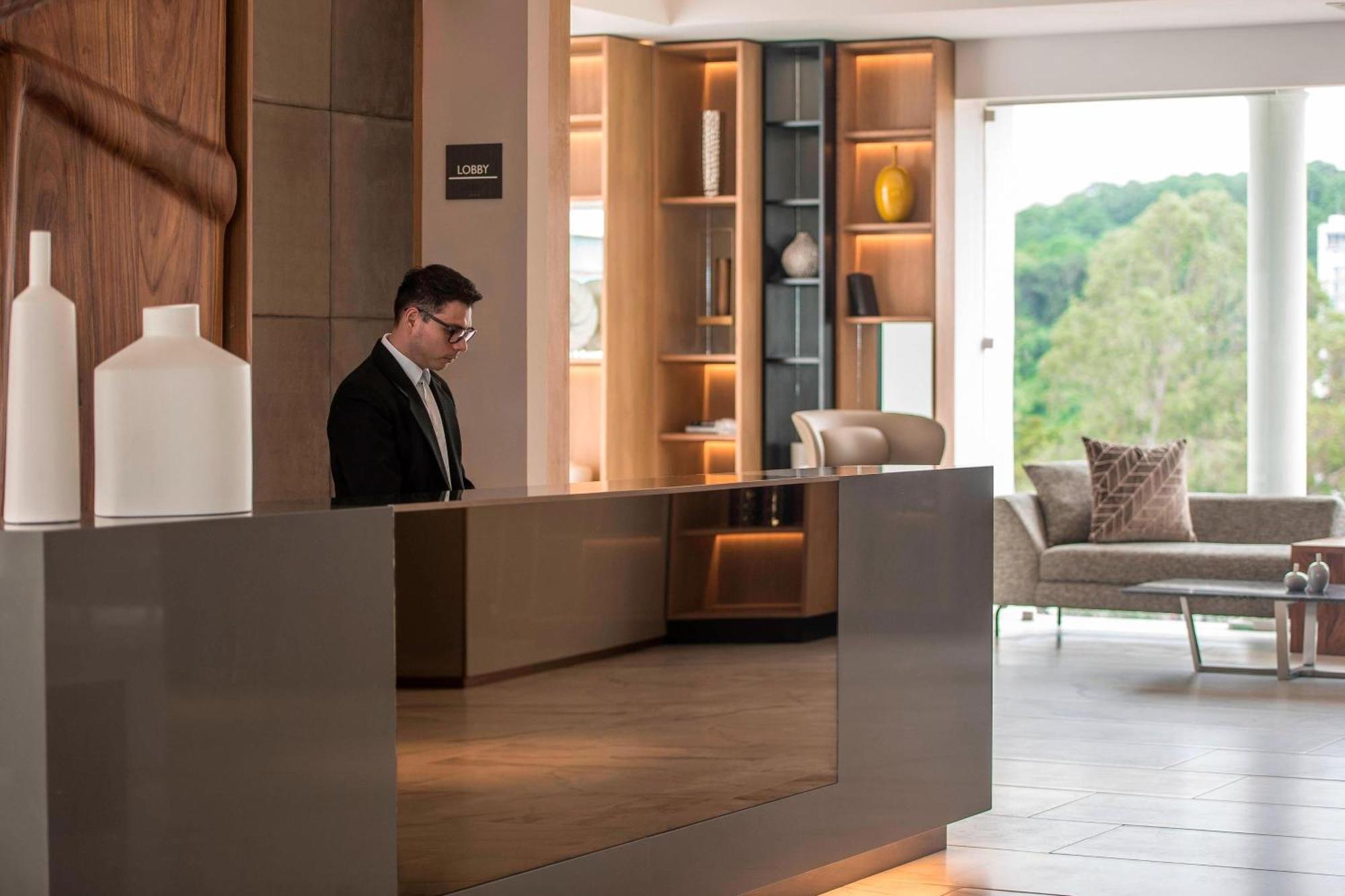 Ac Hotels By Marriott Guatemala City Exterior photo